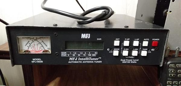 Продам Автоматический антенный тюнер MFJ-993B