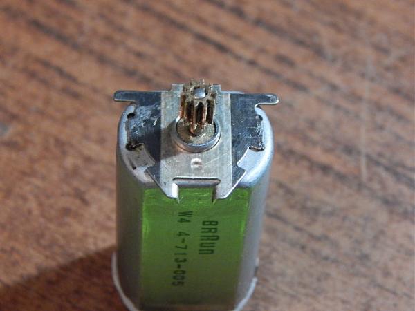 Продам Электро двигатель мини(7)