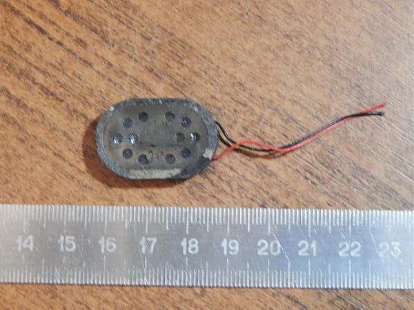 Продам Динамики мини от навигатора (2 шт)