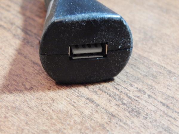 Продам Переходники в прикуриватель(2 шт)