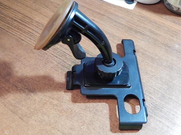 Продам Кронштейн крепления навигатора 13х8,5 см