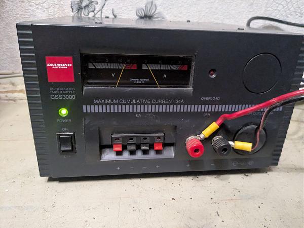 Продам Блок питания 13.8В 34А Diamond