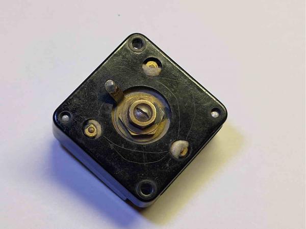 Продам Кварц от приемника E52 K&ouml;ln