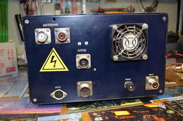 Продам Усилитель мощности на 4х ГУ-50 с отдельным БП