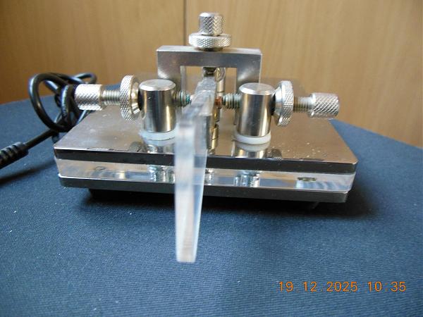 Продам Телеграфный ключ