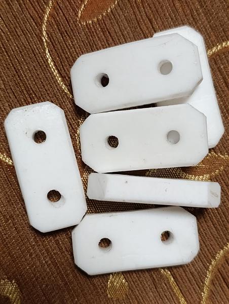 Продам Изоляторы