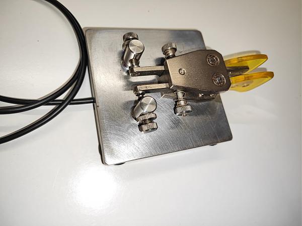 Продам Телеграфный двухрычажный манипулятор