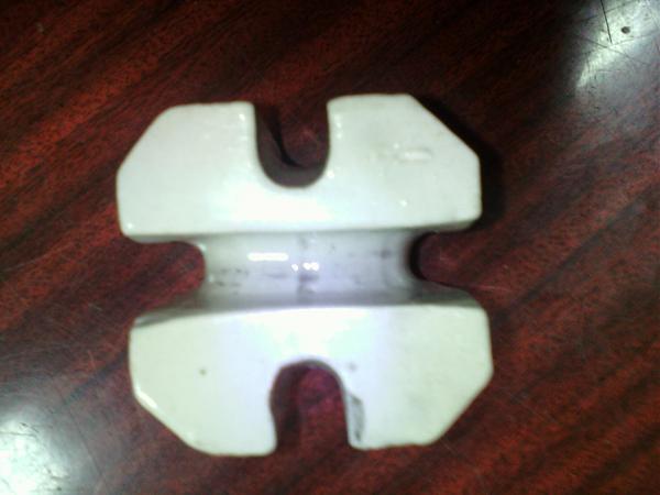 Продам изоляторы