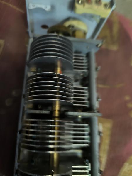 Продам Конденсатор