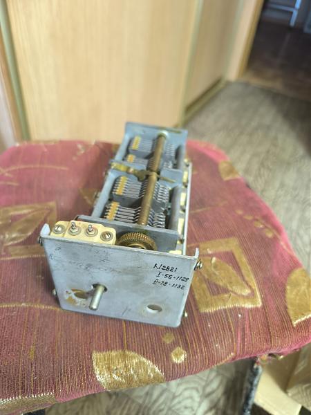 Продам Конденсатор