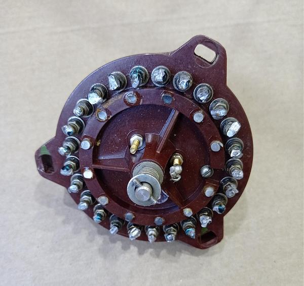 Продам Переключатель на 24 положения