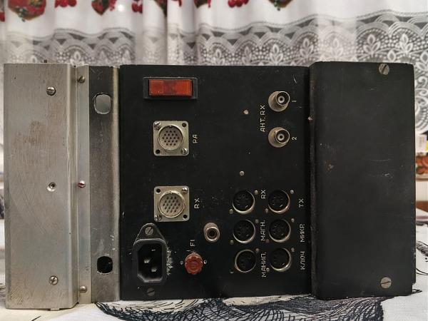 Продам Трансивер КВ диапазона Дроздов