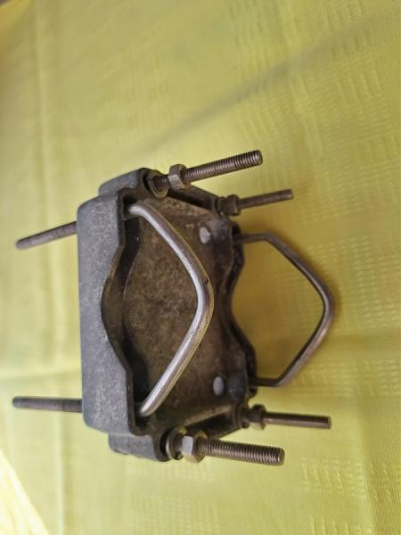 Продам Ложементы к антенне