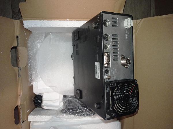 Продам Yaesu ft-450d