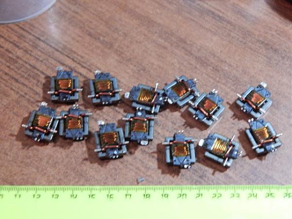 Продам Трансформаторы мини (13 шт)
