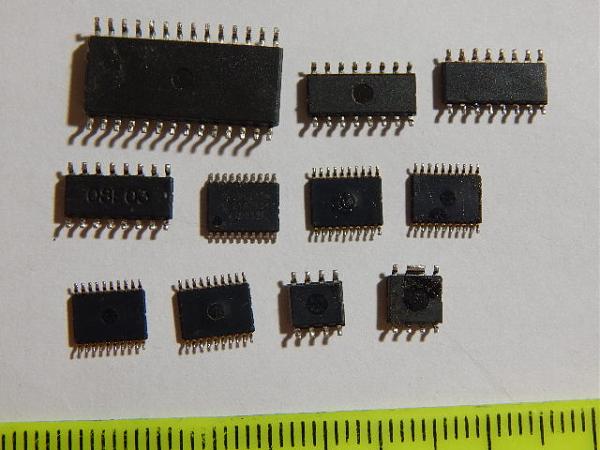 Продам Микросхемы, разные(11 шт)