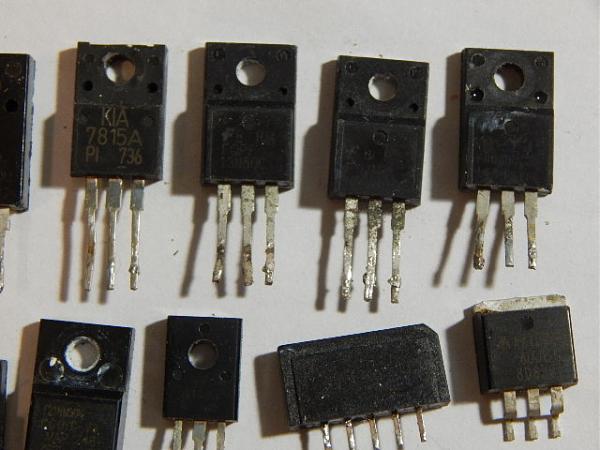 Продам Транзисторы(14 шт)