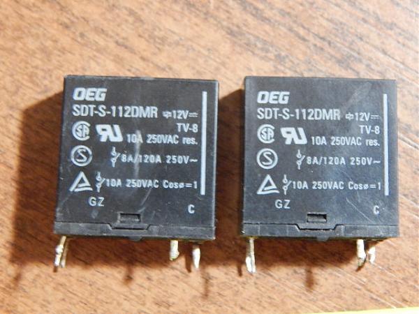 Продам Реле (2 шт)