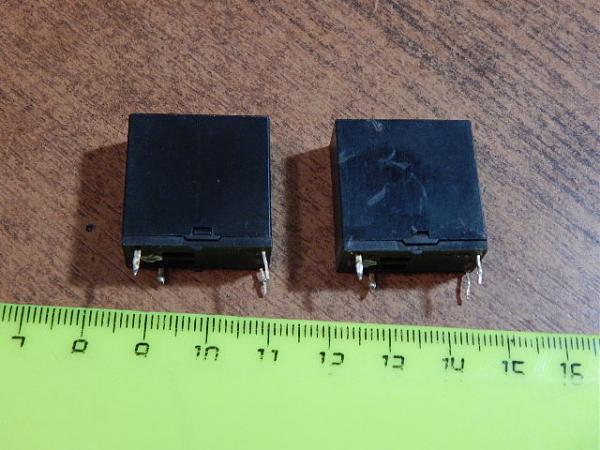 Продам Реле (2 шт)