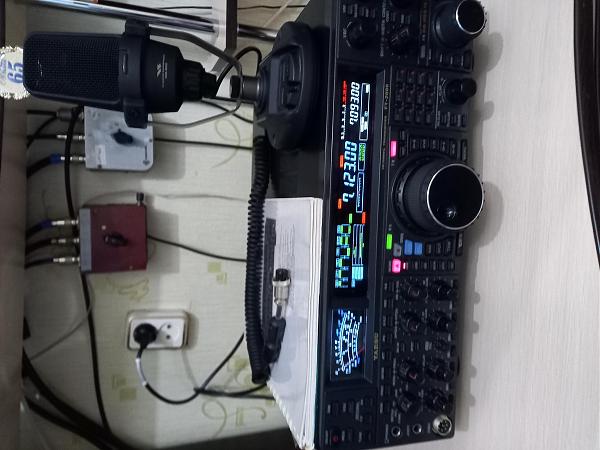 Продам Трансиверы кв