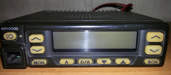 Продам Kenwood TK-760G-1(K)