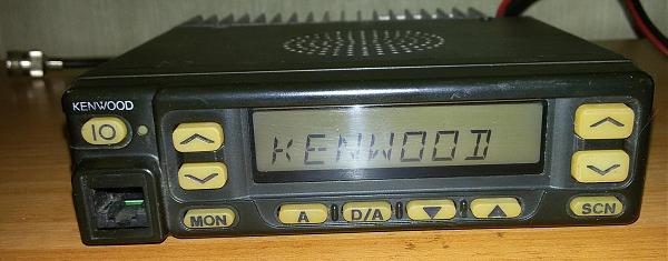 Продам Kenwood TK-760G-1(K)