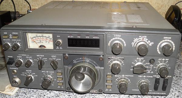 Продам Kenwood TS-830