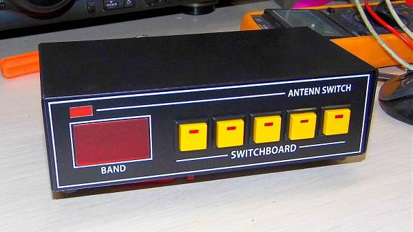 Продам Пульт коммутатора антенн на базе "RU-002"