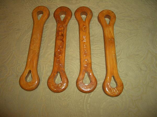 Продам Изоляторы керамические для антенн