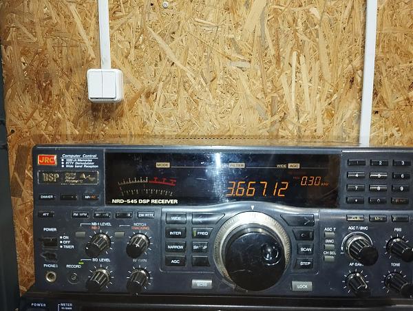 Продам Радиоприемник JRc-545