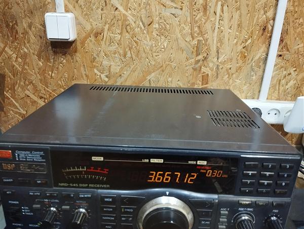 Продам Радиоприемник JRc-545