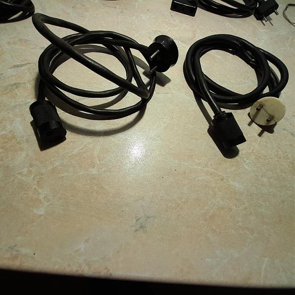 Продам Шнур несколько экземпляров