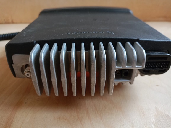 Продам Motorola GM-160