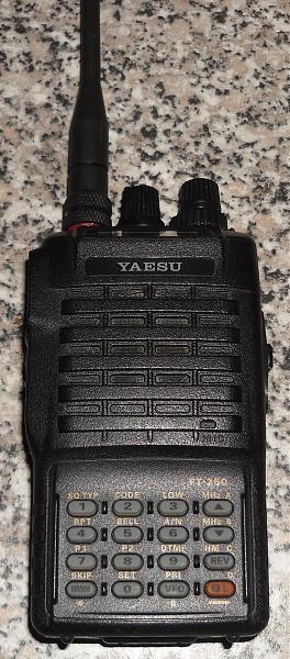 Продам Yaеsu FT-250R + Standard C168