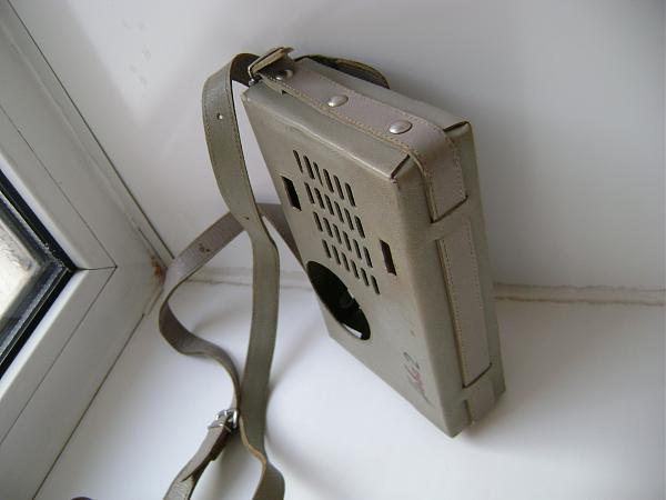 Продам Радиоприемник "Нева-2"