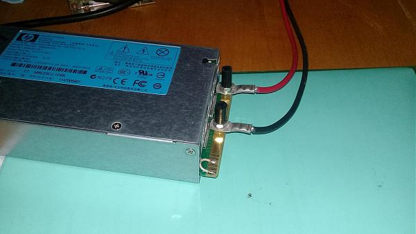 Продам Блок питания 13.7v 38А Hewlett Packard