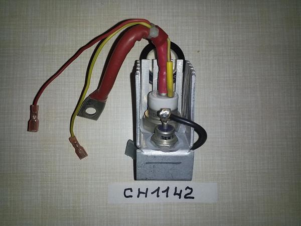 Продам Тиристоры по 358 А на 1000 в.и пара диодов