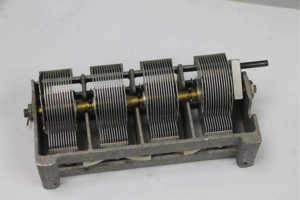 Продам Переменный конденсатор в холодный конец