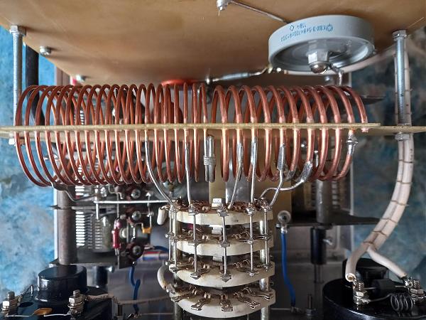 Продам усилитель кв.диапазона на двух ГИ-7Б