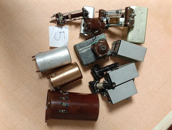 Продам Каркасы катушек индуктивности