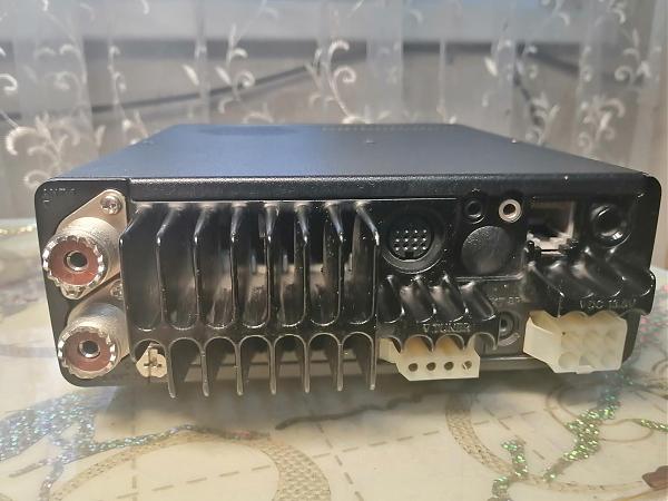 Продам icom-706