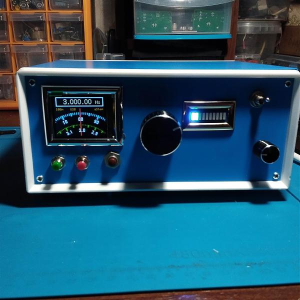 Продам Приёмник с ретро шкалой