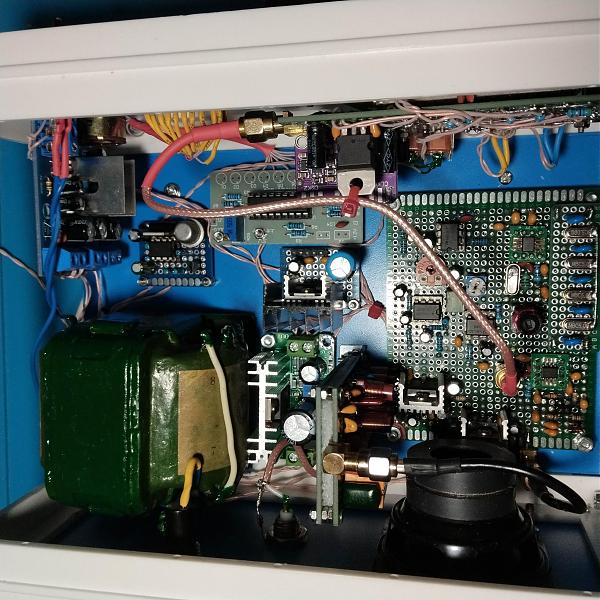 Продам Приёмник с ретро шкалой