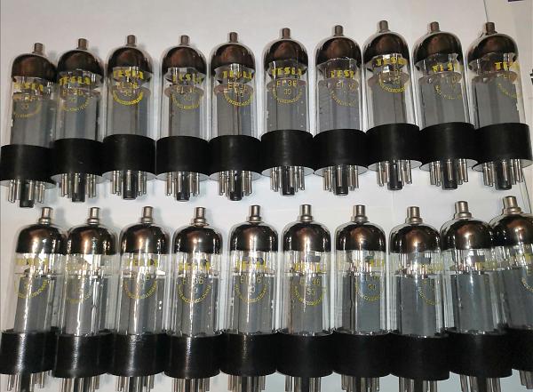 Продам Радиолампа EL36