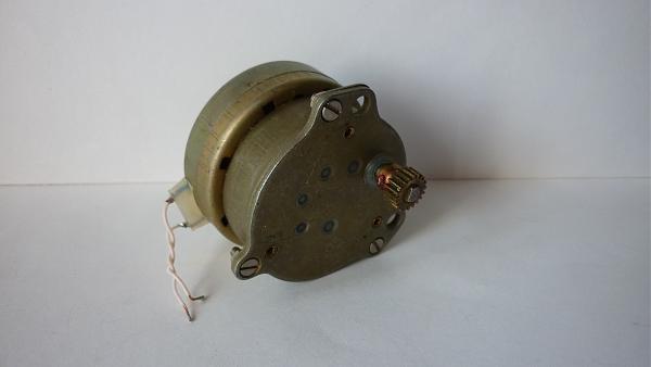 Продам Моторчики разные (буду пополнять)