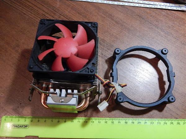 Продам Кулер водяного охлаждения с радиатором для ПК(2)