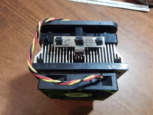 Продам Кулер охлаждения процессоров с радиатором для ПК