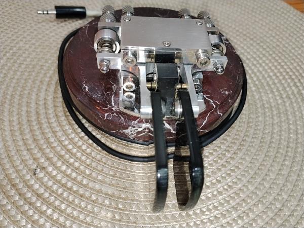 Продам Манипулятор двухрычажный