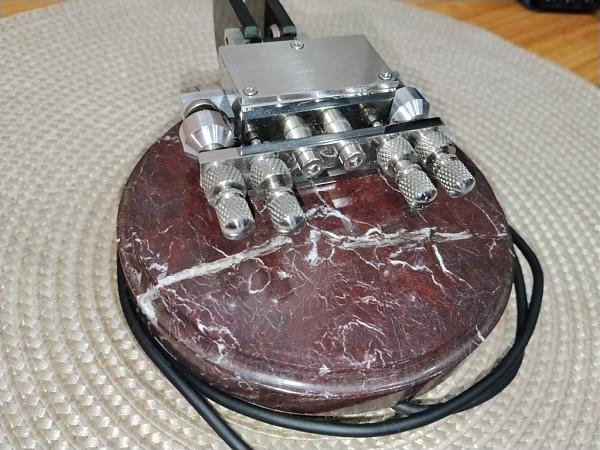 Продам Манипулятор двухрычажный