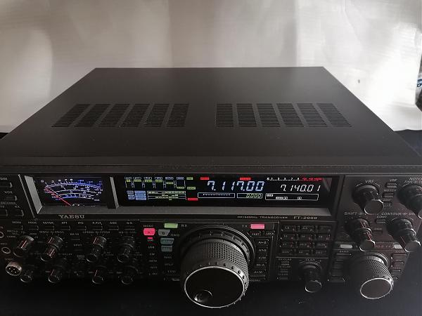 Продам Yaesu ft-2000